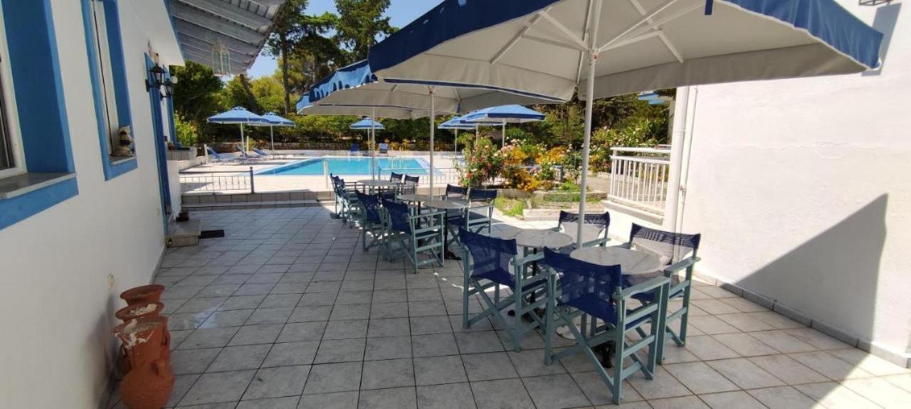 Blue White Apartments - Kefallonia Poolside Retreats Spartia  Exterior photo