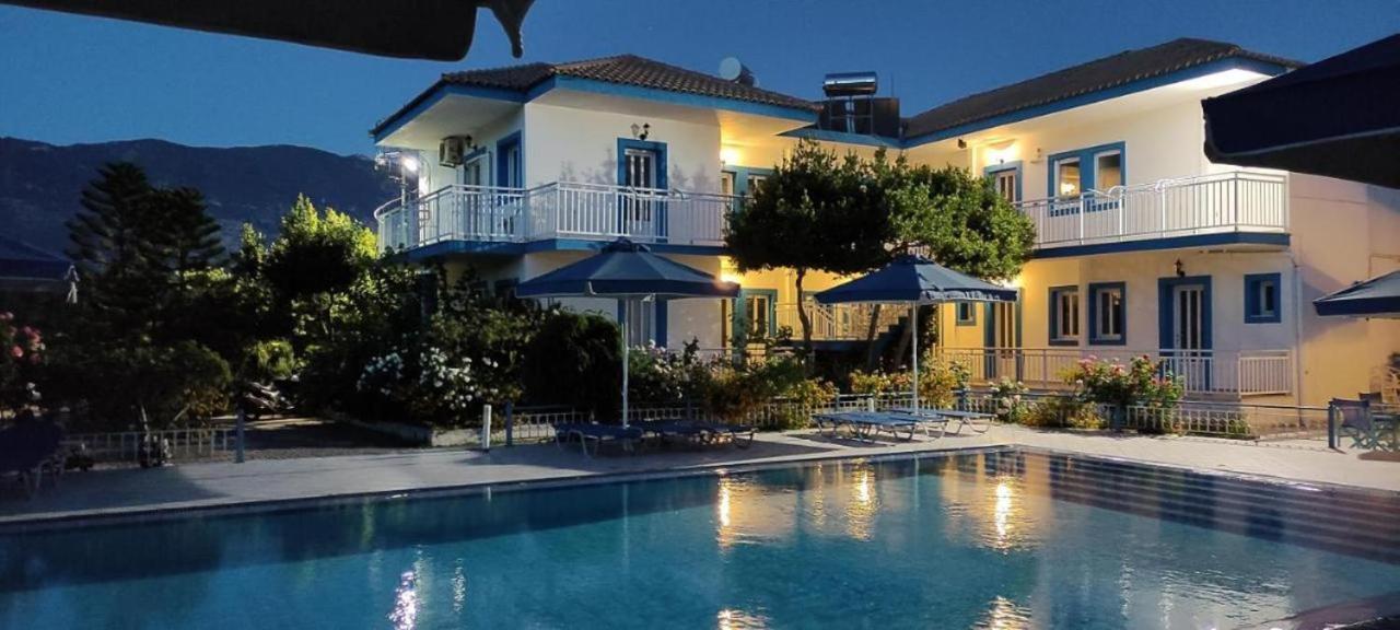 Blue White Apartments - Kefallonia Poolside Retreats Spartia  Exterior photo