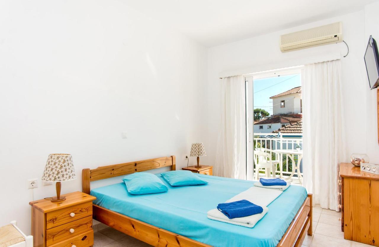 Blue White Apartments - Kefallonia Poolside Retreats Spartia  Exterior photo