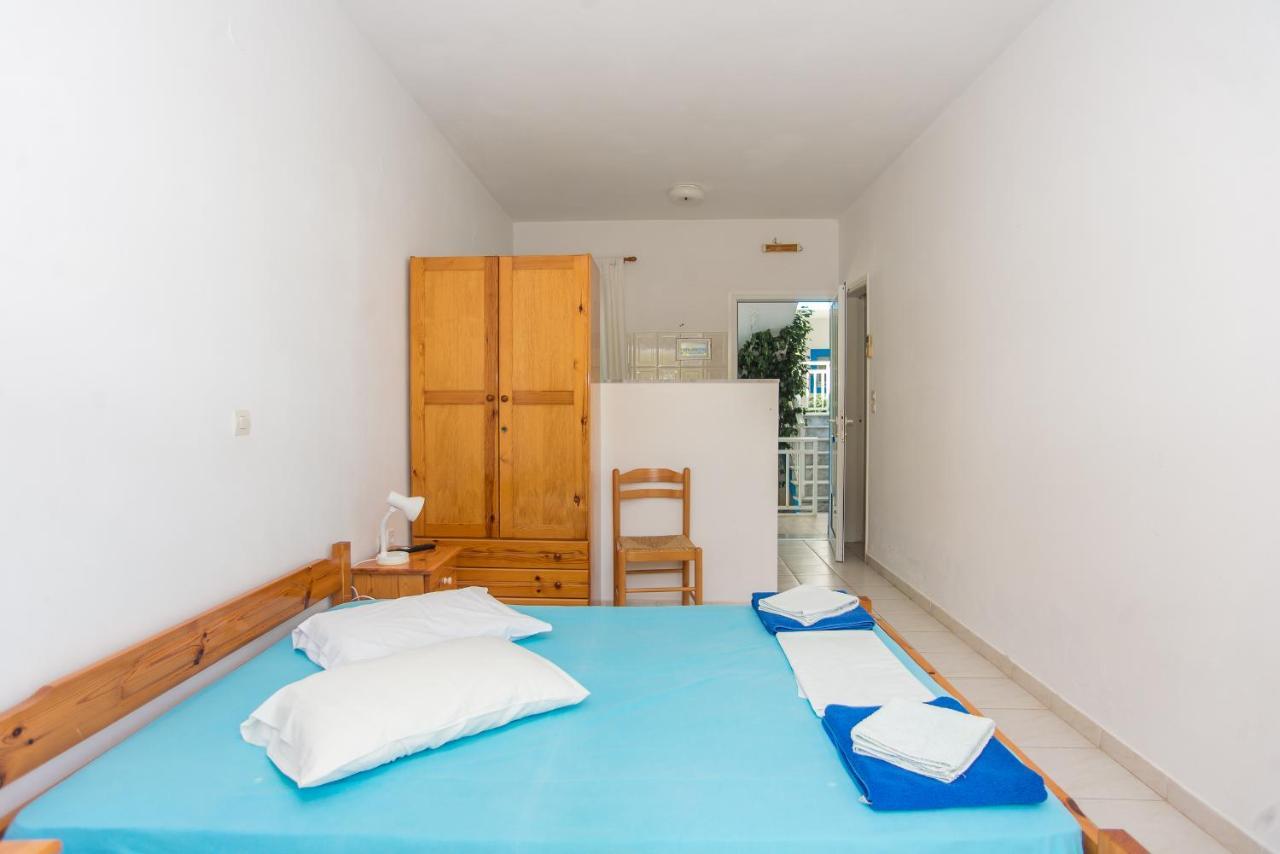 Blue White Apartments - Kefallonia Poolside Retreats Spartia  Exterior photo